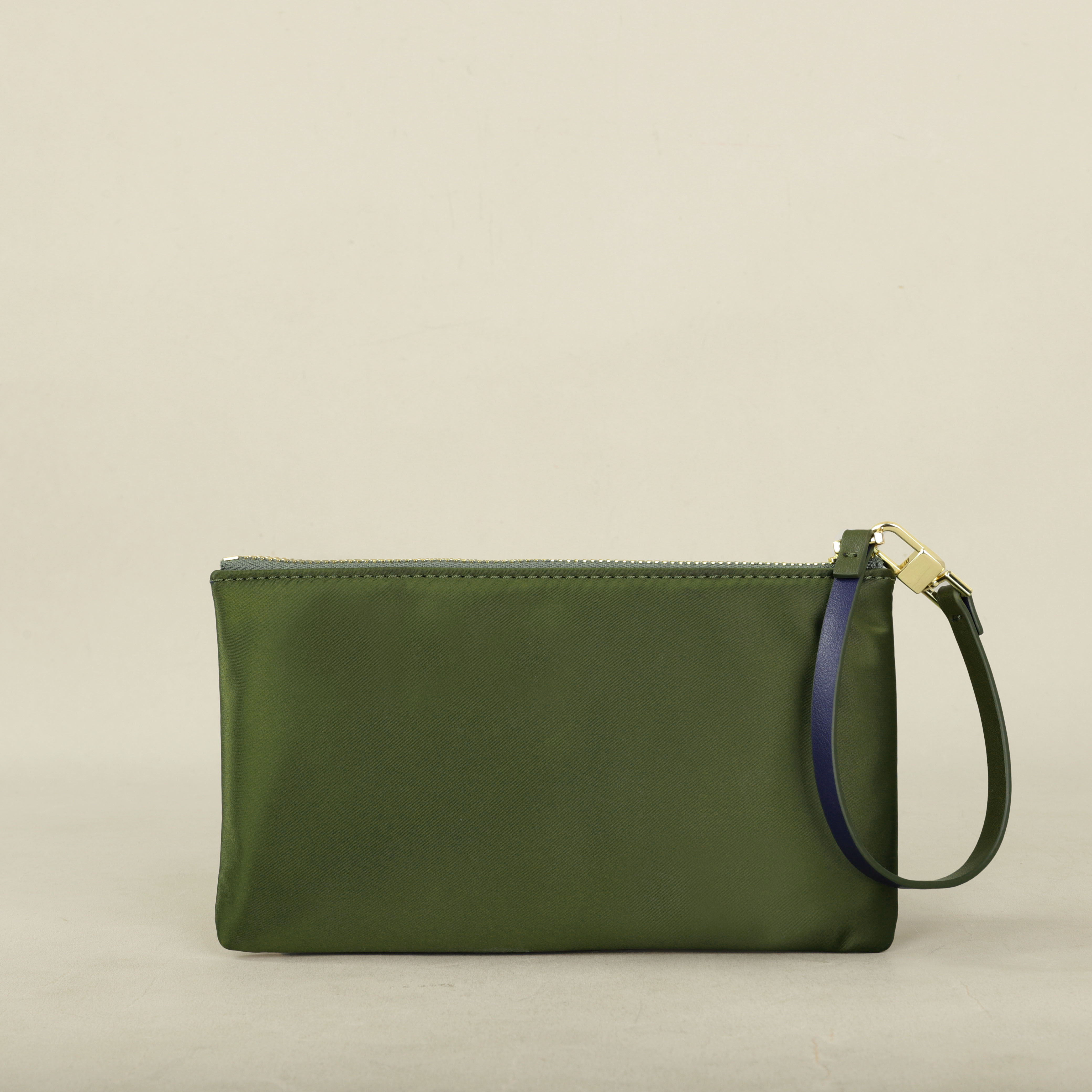 PG Lightweight Handbag Packabl - Interior Design High End reseña y precio