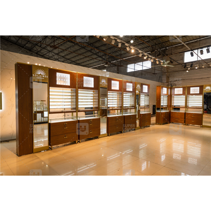 custom.Custom Retail Eyewear S - Interior Design Retail reseña y precio