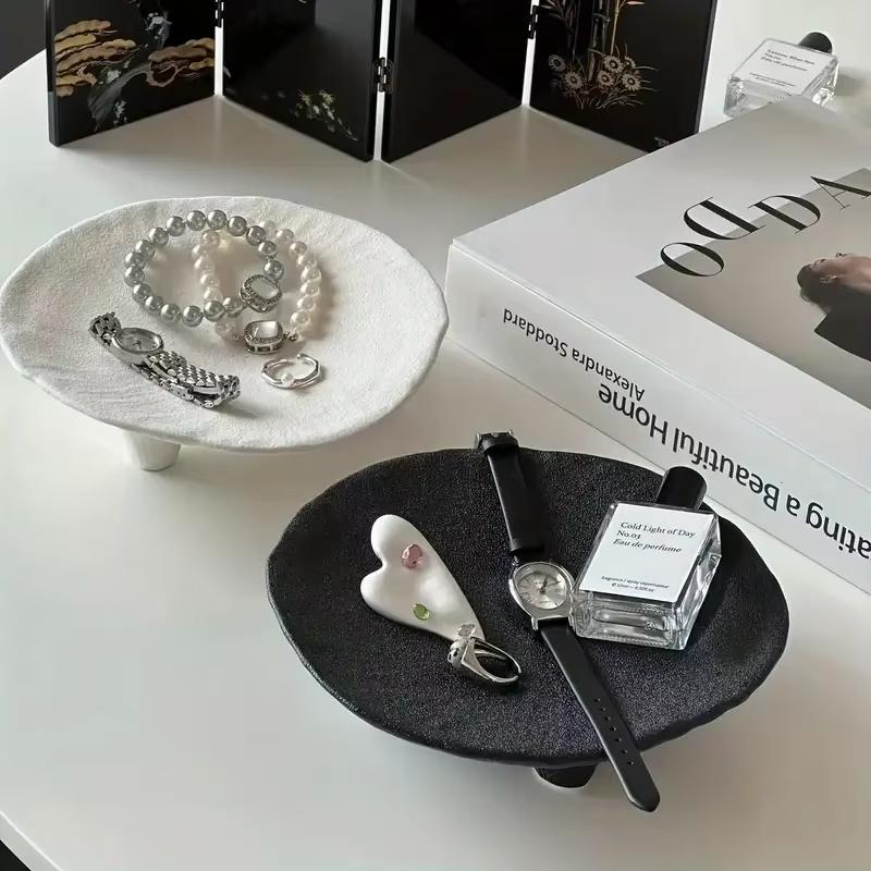Creative Ceramic Jewelry Tray  - Interior Design Book reseña y precio
