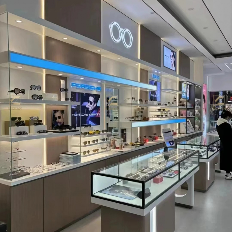 custom.Design Bespoke Optical  - Interior Design Retail reseña y precio