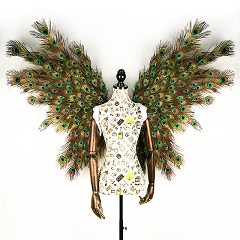 adult creative cosplay wing Pe - Interior Design Book reseña y precio